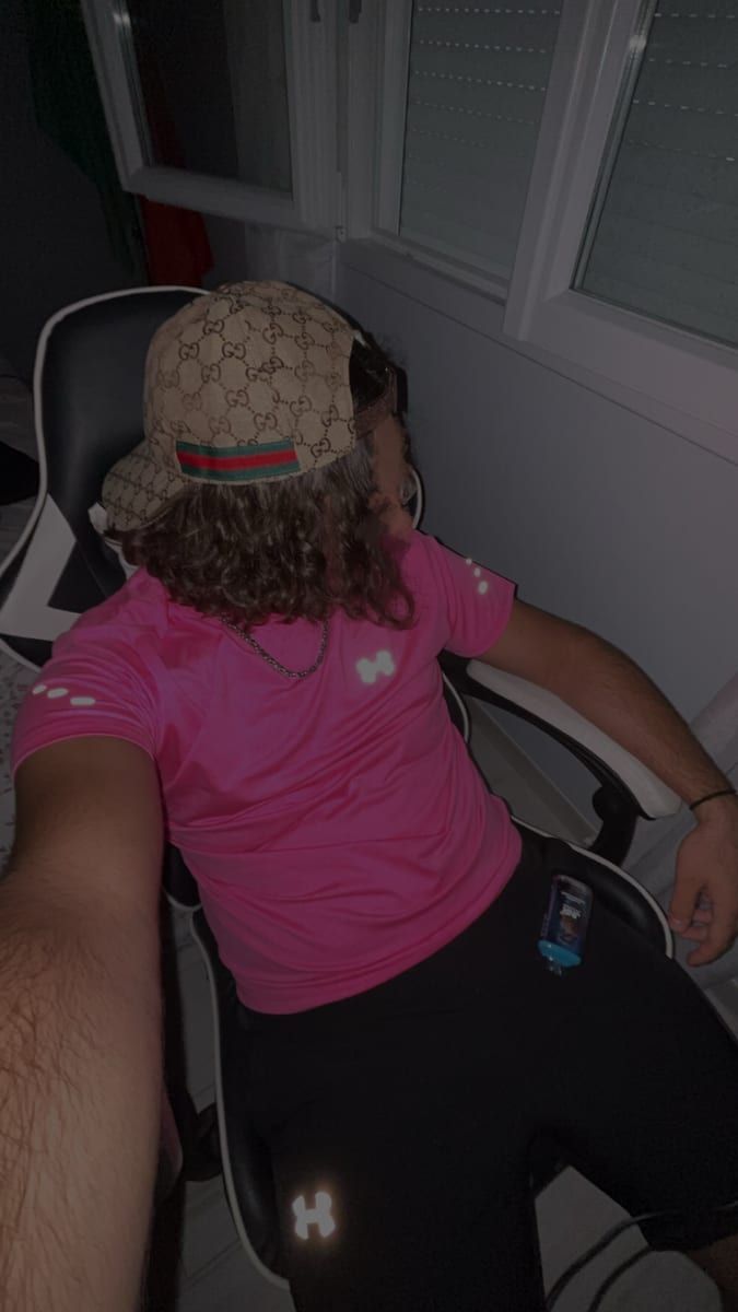 Profil de Bili, 40 ans, Bars gay à Wollerau (Schwytz)