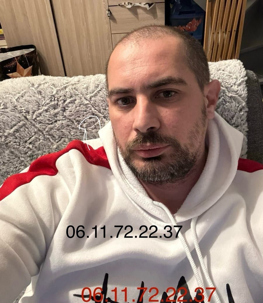 Profil de Faustin, 30 ans, Bars gay à Dotzigen (Berne)