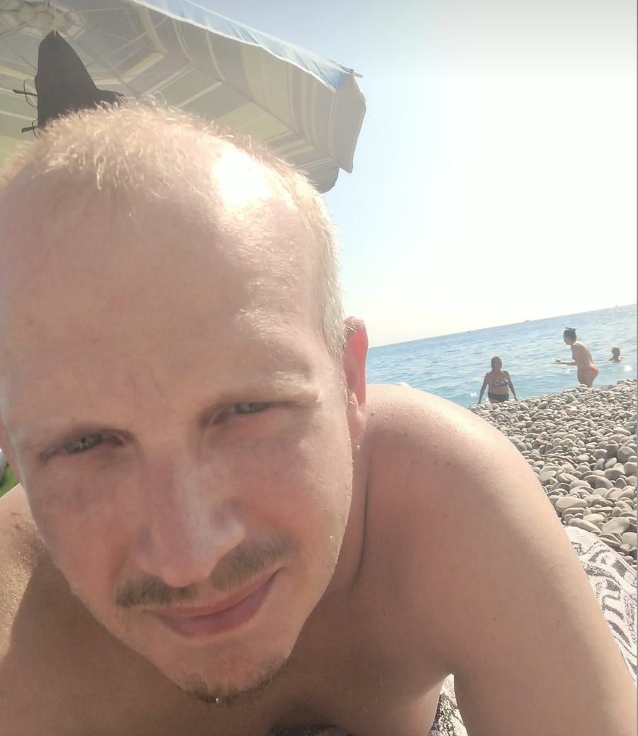 Profil de Cezanne, 27 ans, Bars gay à Bibern SO (Soleure)