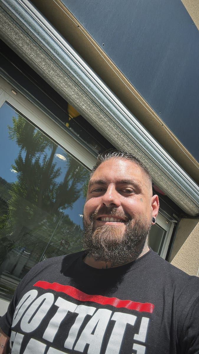 Profil de Anselmo, 32 ans, Bars gay à Boltigen (Berne)
