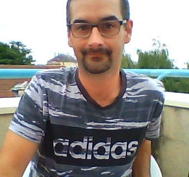 Profil de Ersoy, 23 ans, Bars gay à Zinal (Valais)