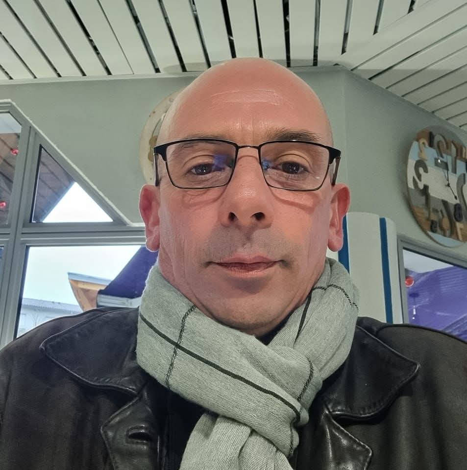 Profil de Abdulah, 35 ans, Bars gay à Zeglingen (Bâle-Campagne)