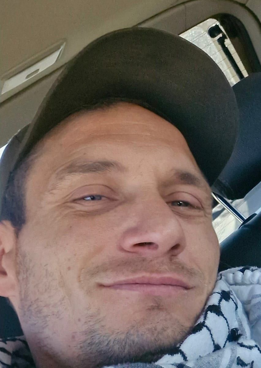 Profil de Eugenio, 28 ans, Bars gay à Wiler (Lötschen) (Valais)