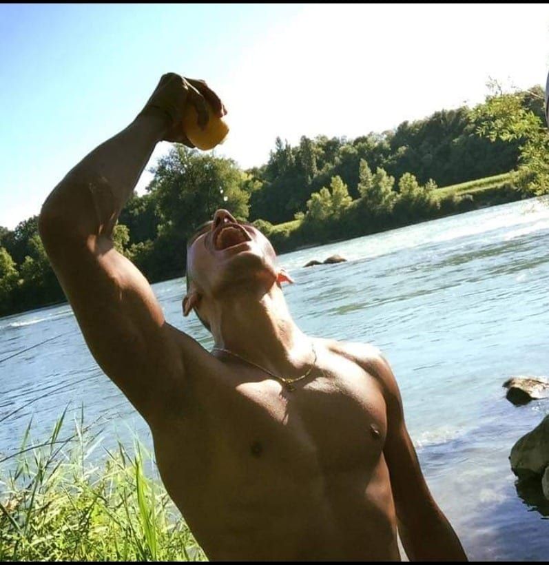 Profil de Helier, 42 ans, Bars gay à Wassen UR (Uri)