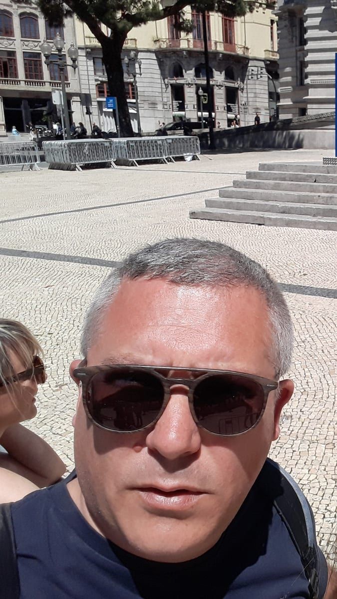 Profil de Laid, 40 ans, Bars gay à Zwingen (Bâle-Campagne)