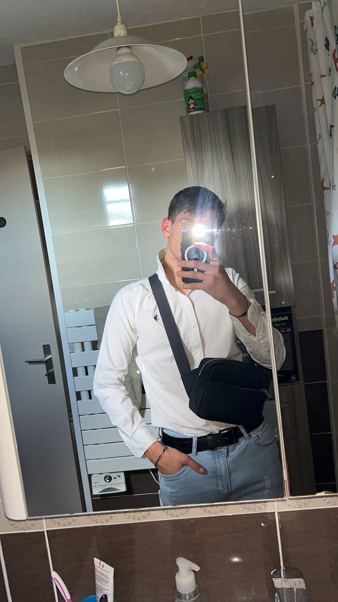 Profil de Liham, 23 ans, Bars gay à Ziegelbrücke (Glaris)