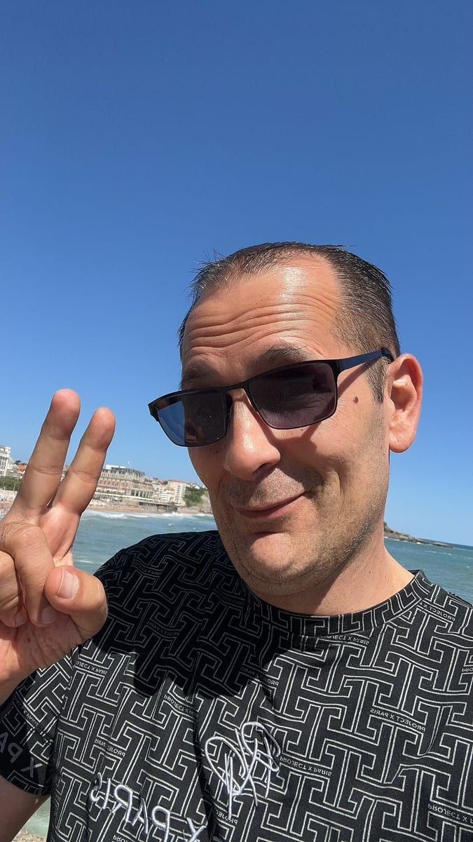 Profil de Toan, 42 ans, Bars gay à Châtel-St-Denis (Fribourg)
