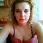 Profil de Aminat, 33 ans, Bars gay à Vessy (Genève)