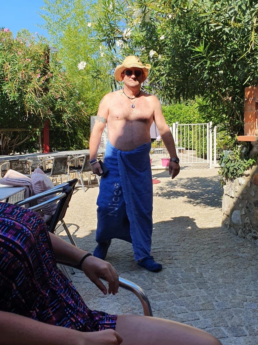 Profil de Juanito, 31 ans, Bars gay à Zernez (Grisons)