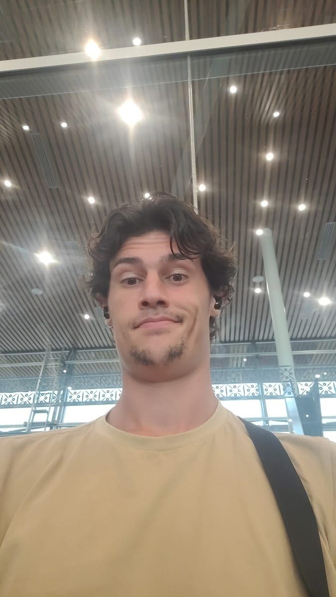Profil de Luis, 34 ans, Bars gay à Wollerau (Schwytz)