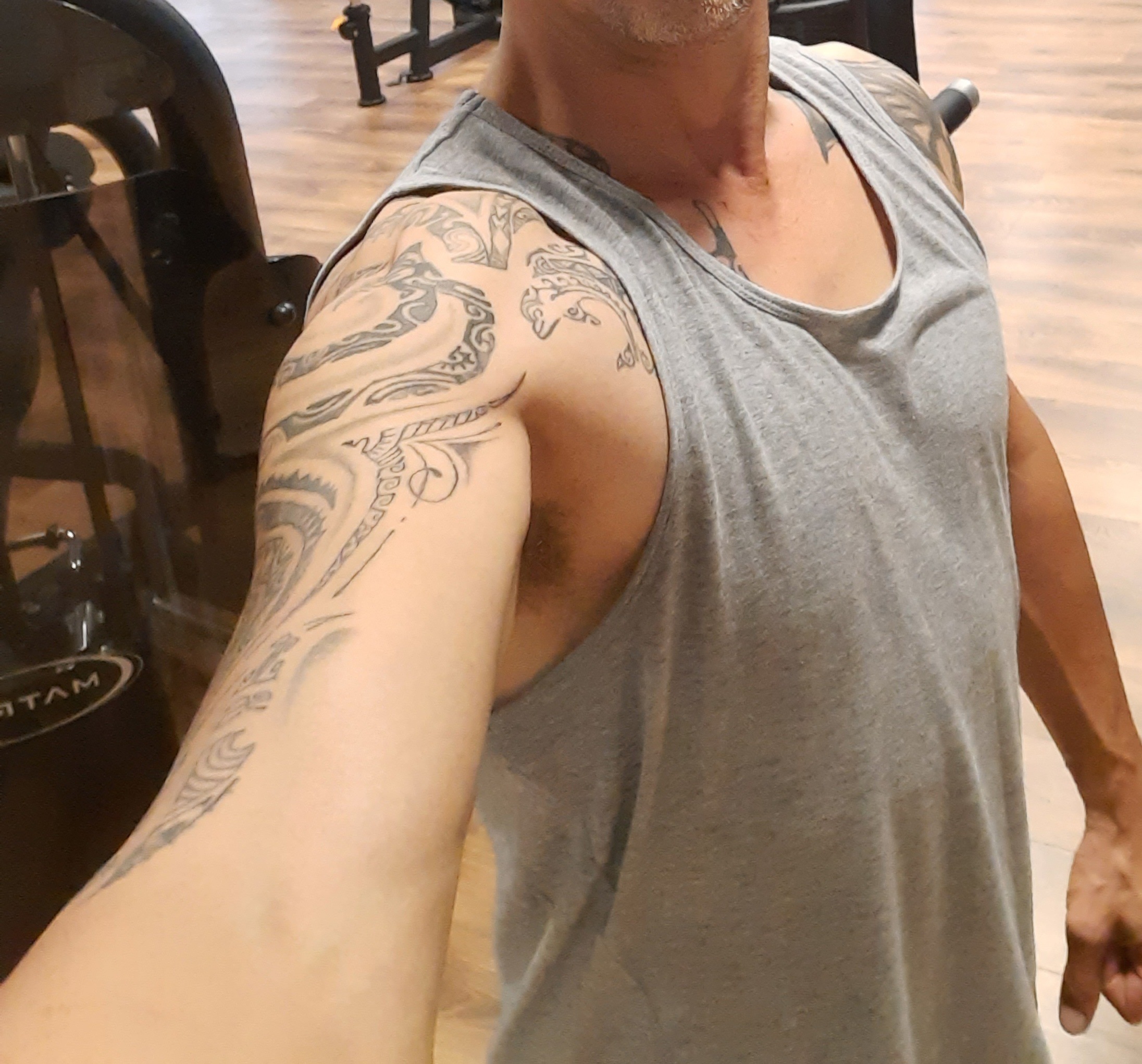 Profil de Cloud, 44 ans, Bars gay à Bivio (Grisons)