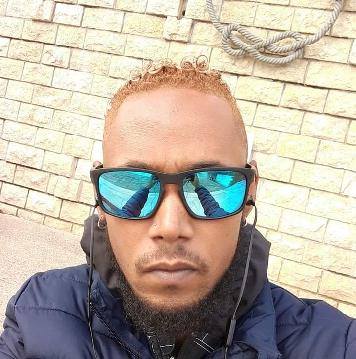 Profil de Tonin, 28 ans, Bars gay à Zuzwil SG (Saint-Gall)