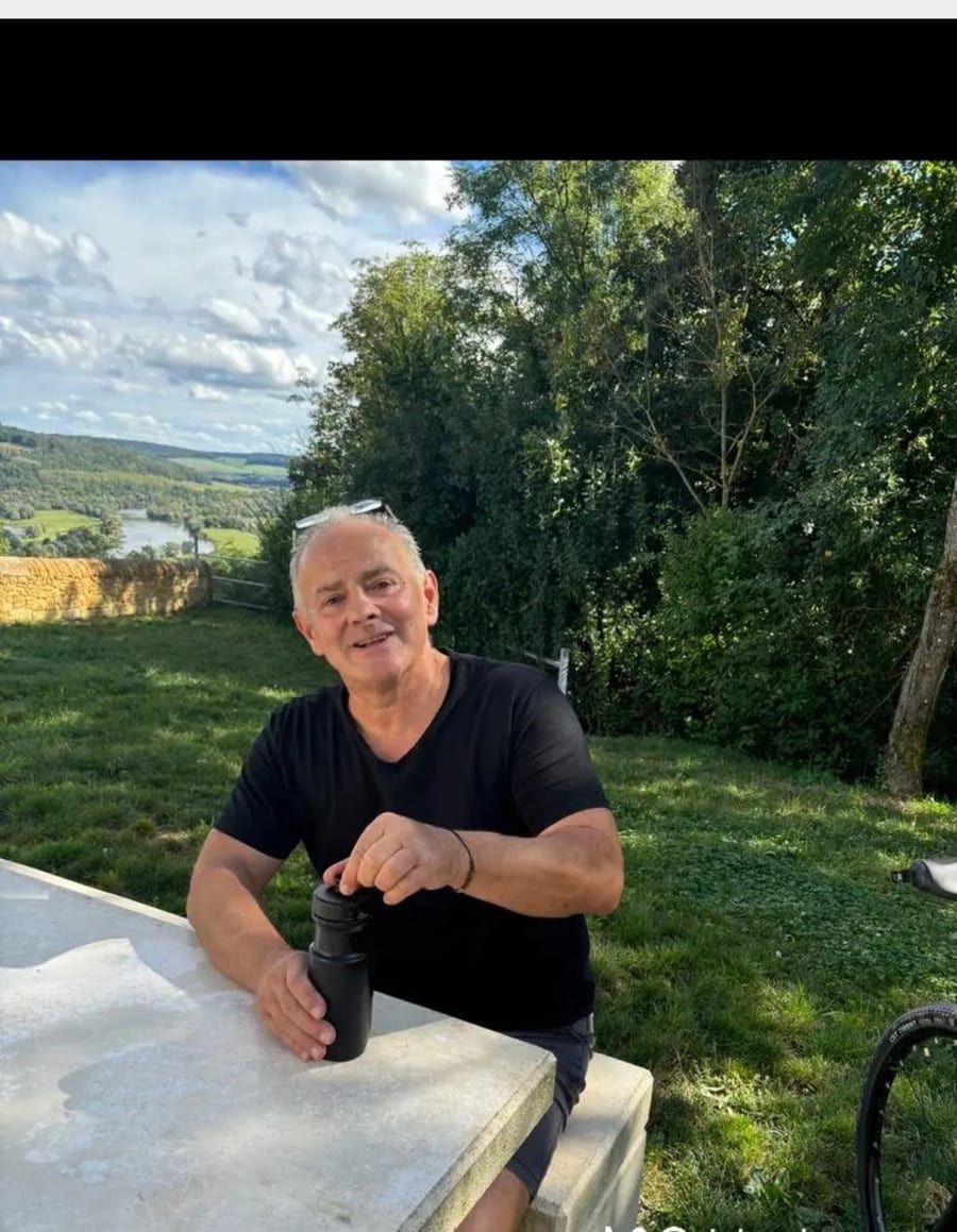 Profil de Lounes, 31 ans, Bars gay à Wilen (Sarnen) (Obwald)