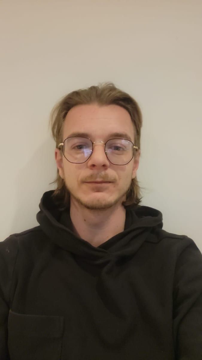 Profil de Karel, 40 ans, Bars gay à Gempenach (Fribourg)