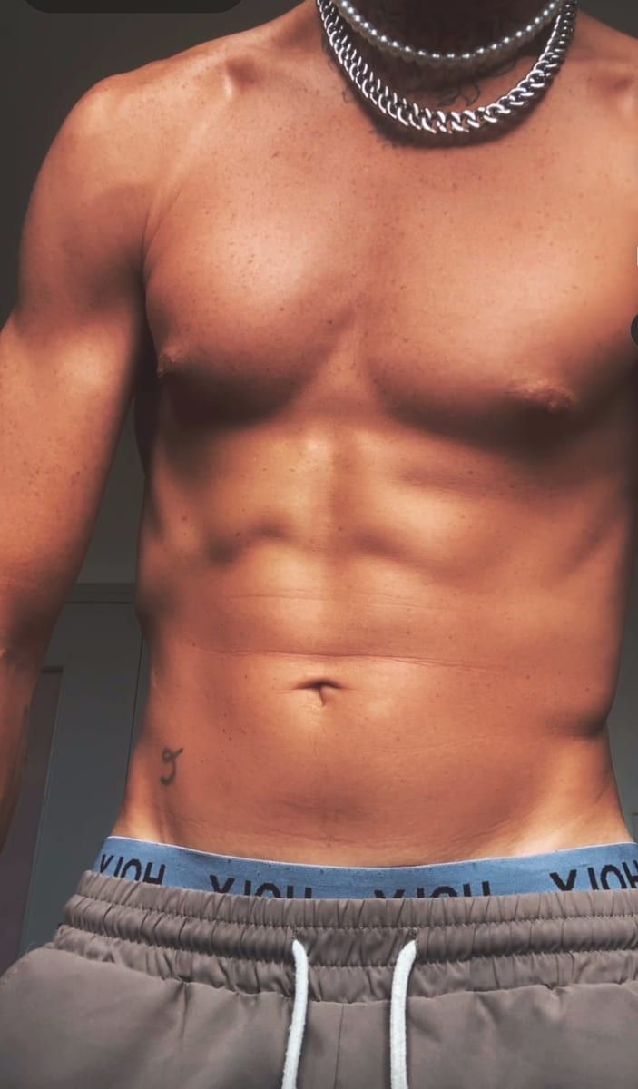 Profil de Kadri, 26 ans, Bars gay à Bibern SO (Soleure)