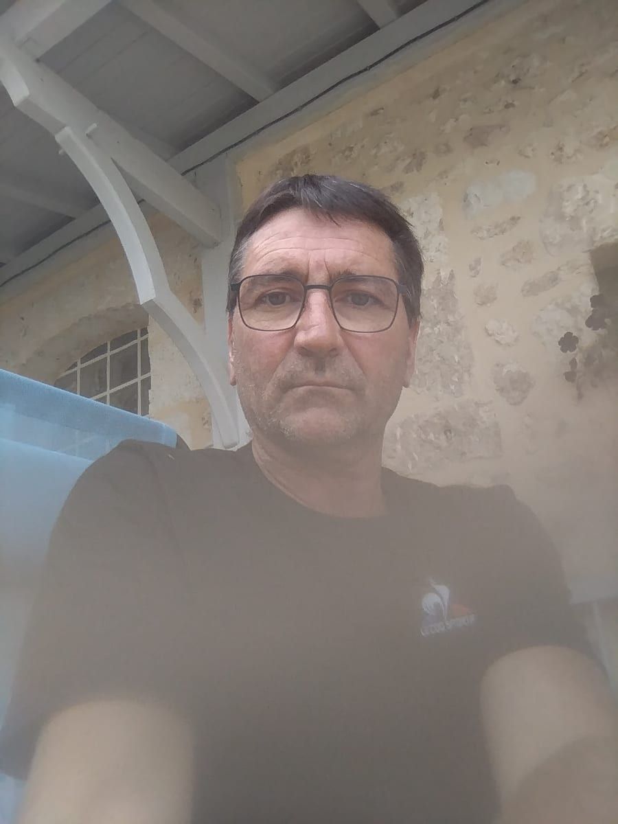 Profil de Mayer, 45 ans, Bars gay à Madulain (Grisons)