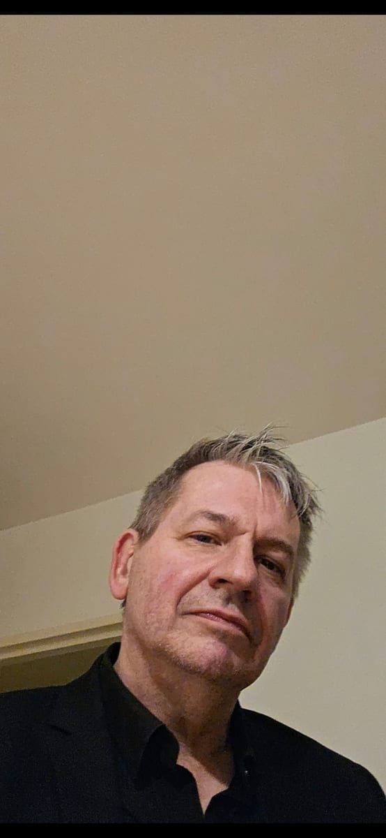 Profil de Anjel, 29 ans, Bars gay à Gempenach (Fribourg)
