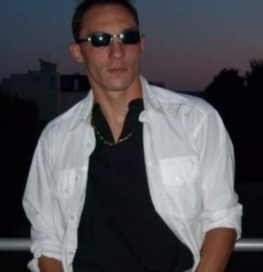 Profil de Agit, 30 ans, Bars gay à Zuzwil SG (Saint-Gall)