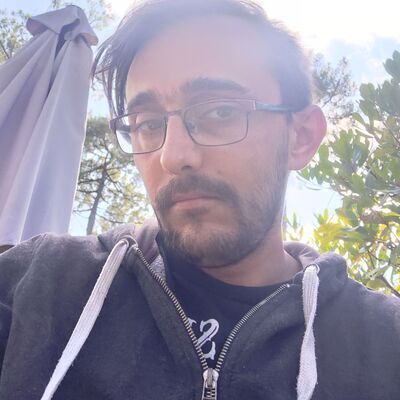 Profil de Seny, 34 ans, Bars gay à Siat (Grisons)