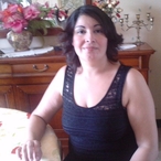 Profil de Najia, 31 ans, Bars gay à Villarbeney (Fribourg)