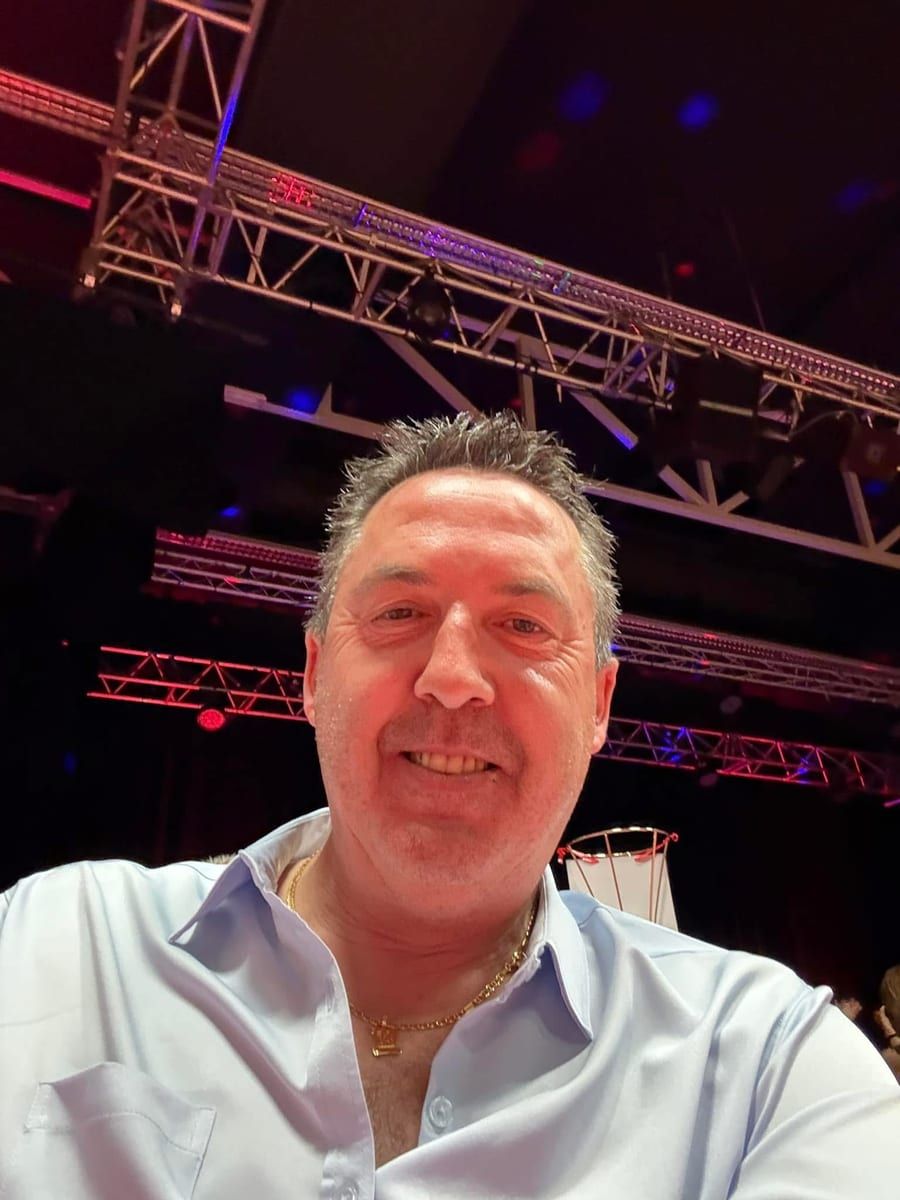 Profil de Pierre-daniel, 45 ans, Bars gay à Wilen b. Wollerau (Schwytz)