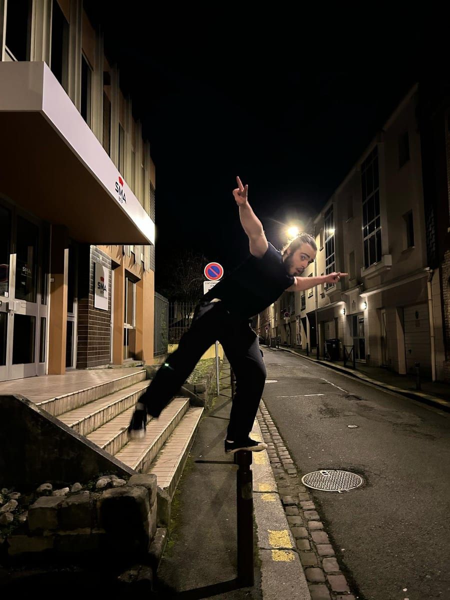 Profil de Fahri, 37 ans, Bars gay à Chironico (Tessin)