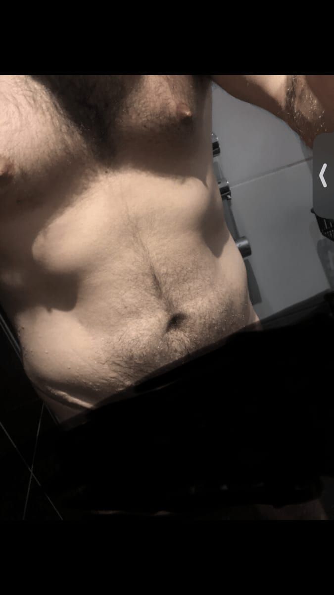 Profil de Kurtys, 24 ans, Bars gay à Niedergösgen (Soleure)