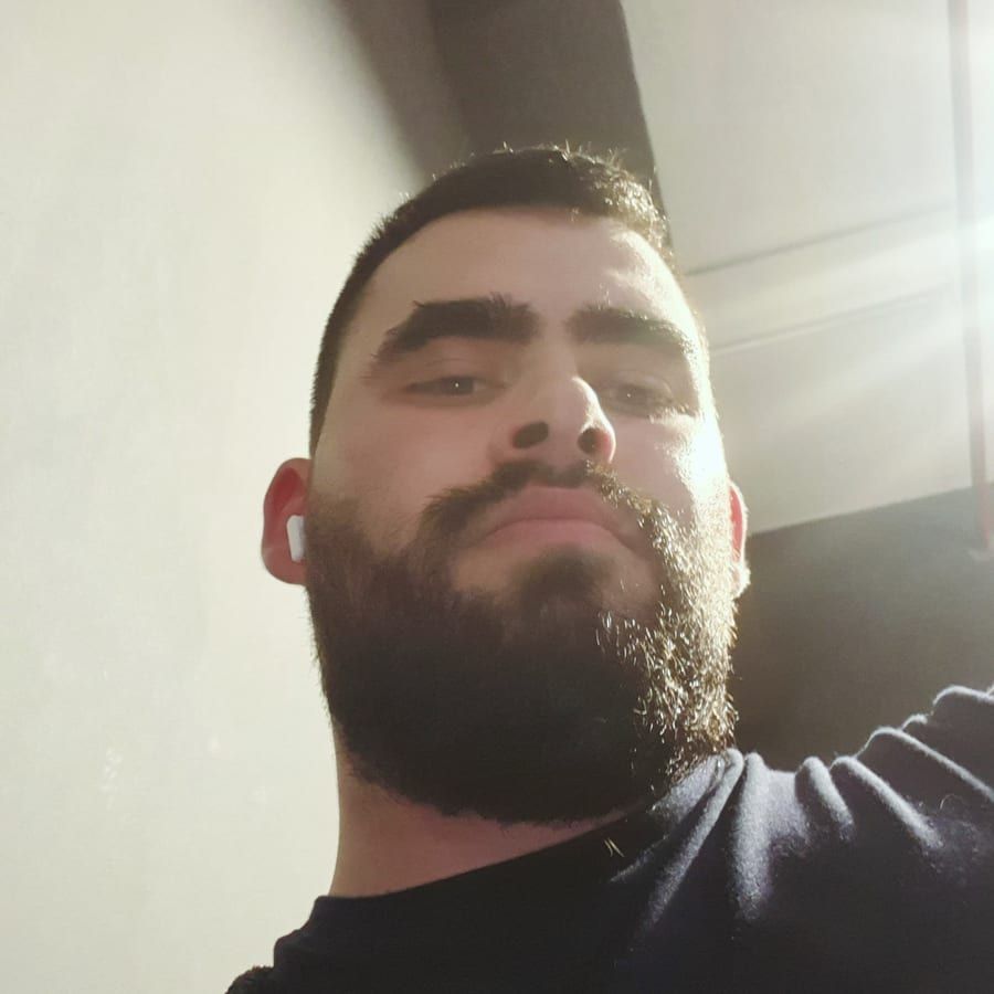 Profil de Yvain, 30 ans, Bars gay à Zuckenriet (Saint-Gall)