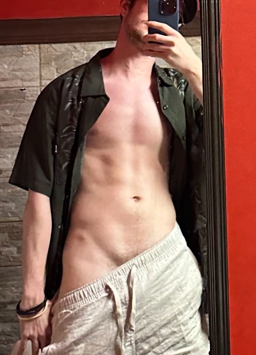 Profil de Malvin, 27 ans, Bars gay à Veyrier (Genève)