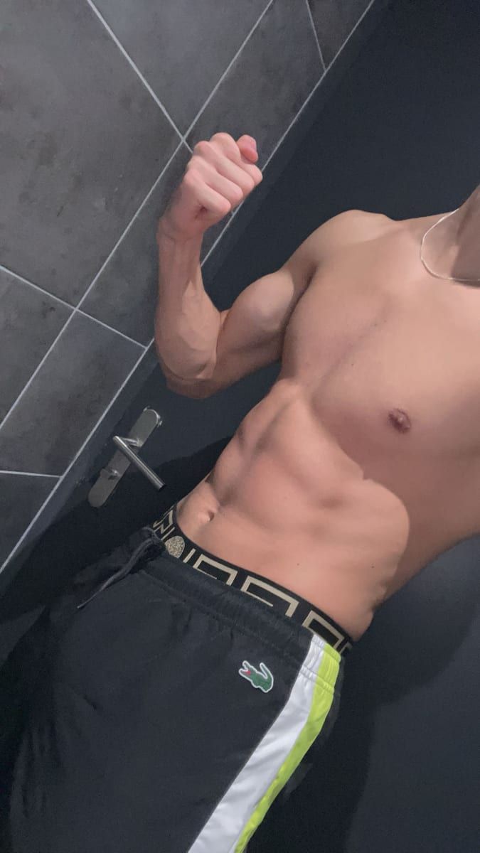 Profil de Joao-filipe, 31 ans, Bars gay à Hausen am Albis (Zurich)