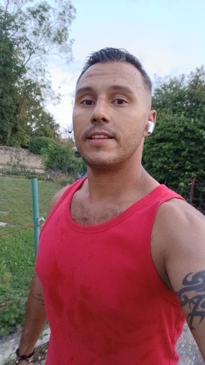 Profil de Cadwal, 41 ans, Bars gay à Wilchingen (Schaffhouse)