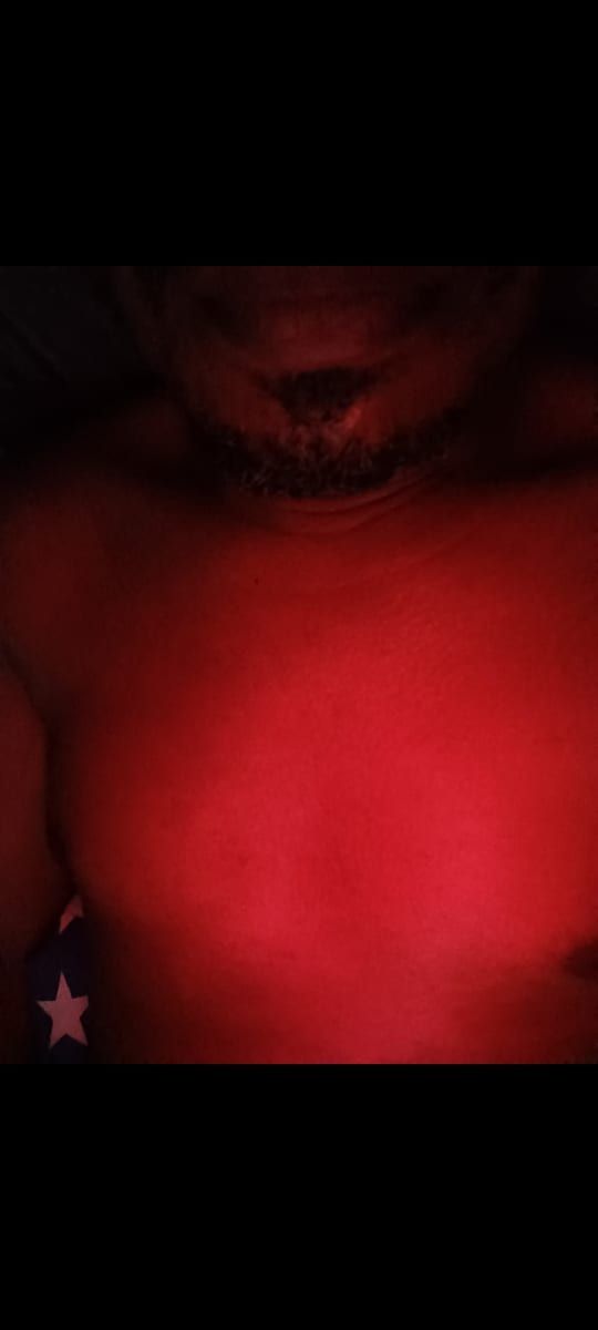 Profil de Eskander, 35 ans, Bars gay à Port (Berne)