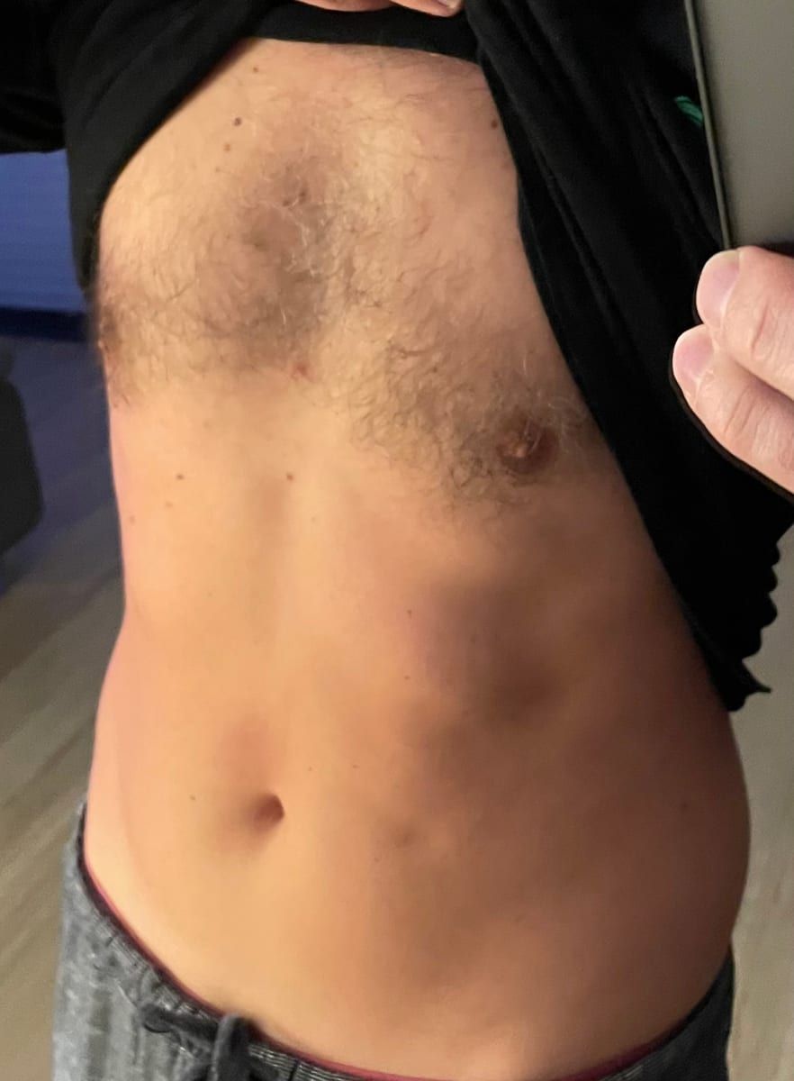 Profil de Younese, 40 ans, Bars gay à Zell LU (Lucerne)