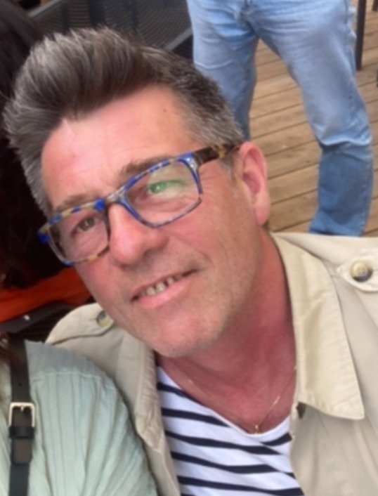 Profil de Serafim, 30 ans, Bars gay à Züberwangen (Saint-Gall)