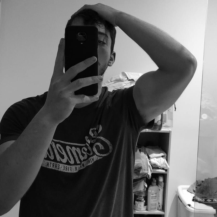 Profil de Elisio, 28 ans, Bars gay à Vésenaz (Genève)