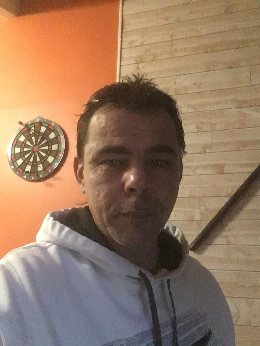 Profil de Abdel-rahim, 29 ans, Bars gay à Serneus (Grisons)
