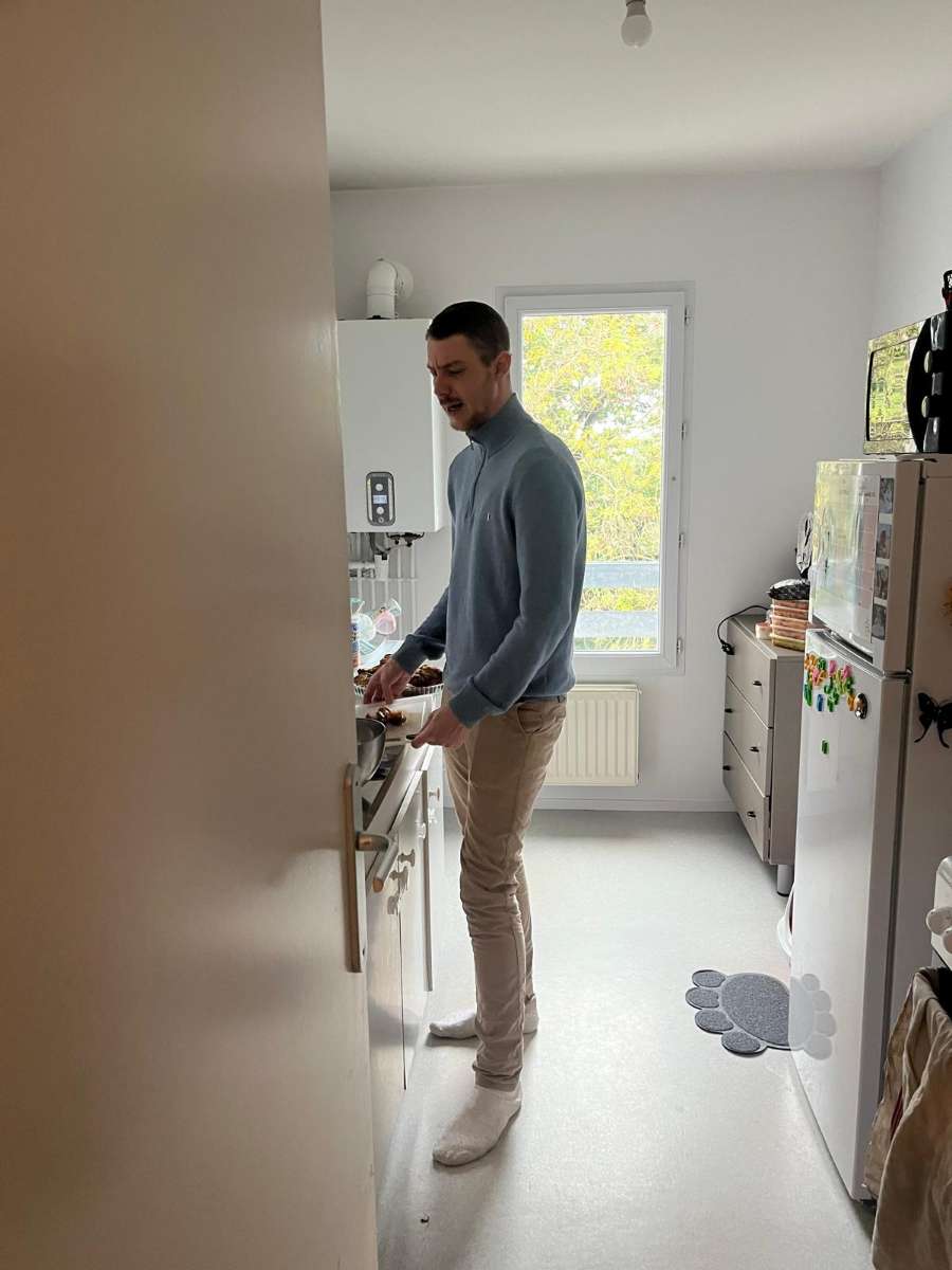 Profil de Kurtys, 25 ans, Bars gay à Castaneda (Grisons)