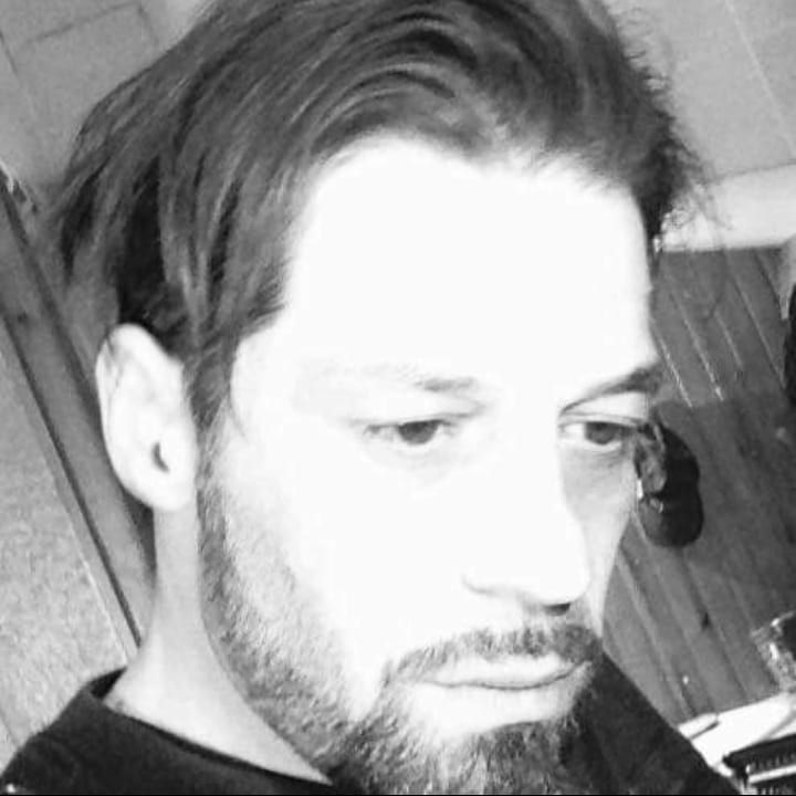 Profil de Yamen, 31 ans, Bars gay à La Conversion (Vaud)