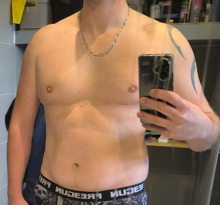Profil de Zainoudine, 29 ans, Bars gay à Hagenbuch ZH (Zurich)