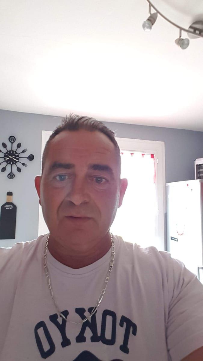 Profil de Badys, 24 ans, Bars gay à Bôle (Neuchâtel)
