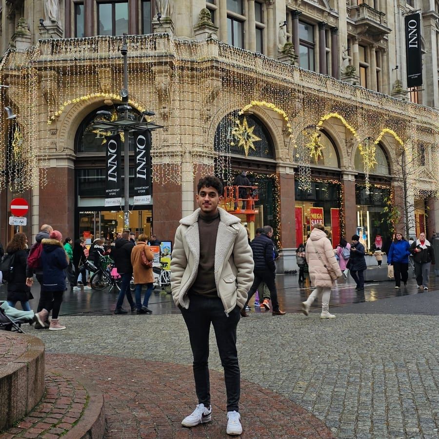 Profil de Edi, 22 ans, Bars gay à Venthône (Valais)