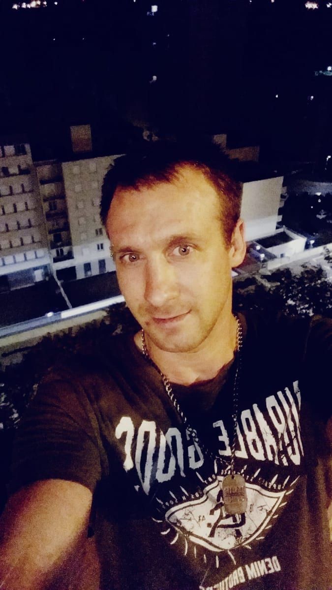 Profil de Silman, 34 ans, Bars gay à Buseno (Grisons)