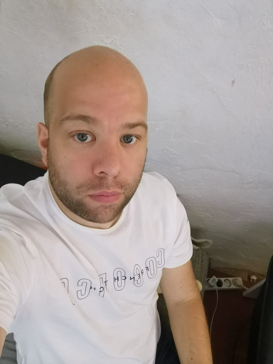Profil de Seng, 40 ans, Bars gay à Riex (Vaud)