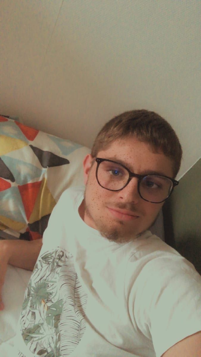 Profil de Yacob, 24 ans, Bars gay à Dardin (Grisons)