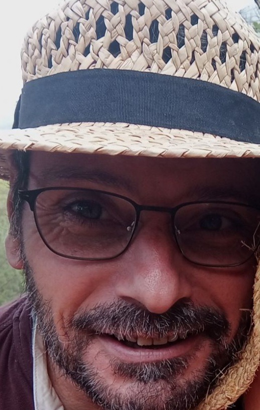 Profil de Qaïs, 40 ans, Bars gay à Pagig (Grisons)
